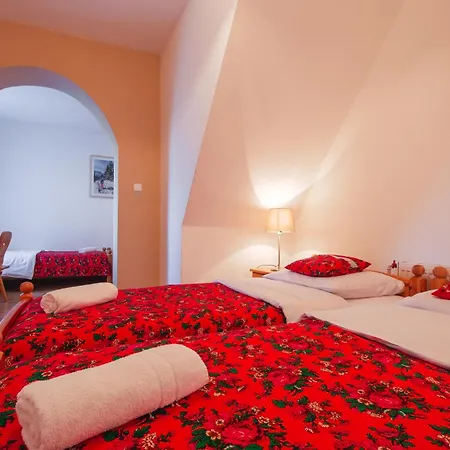 Goscinne Goraleczka Bed & Breakfast Szaflary