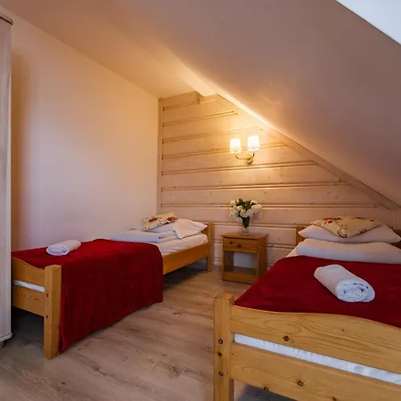 Bed & Breakfast Goscinne Goraleczka 2*